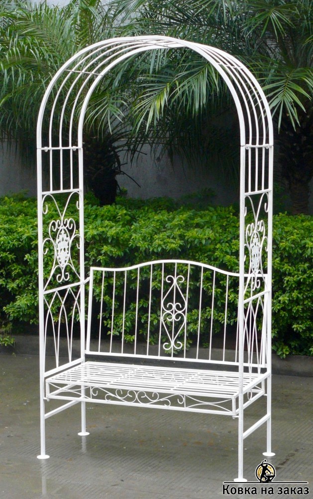 Садовая арка со&nbsp;скамейкой белого цвета, фото 1