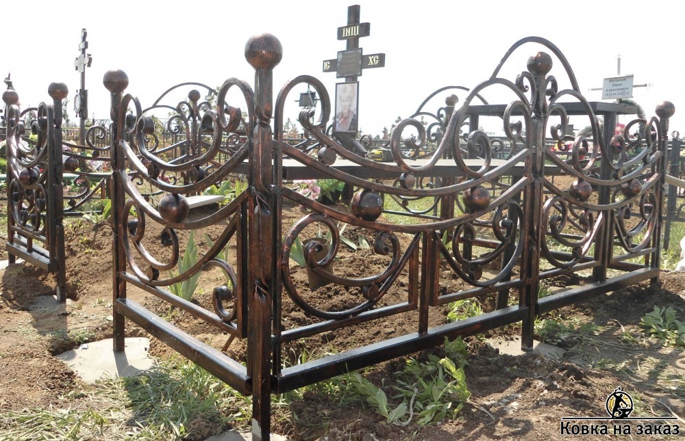 Кованая ограда для могилы, фото 2