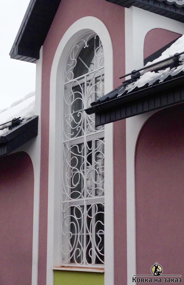 Оконная решетка в стиле модерн для загородного дома в Расторгуево, Ленинский район Московской области, фото 1