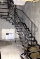 Металлическая лестница для&nbsp;загородного дома в&nbsp;коттеджном посёлке под&nbsp;Саратовым, фото 2