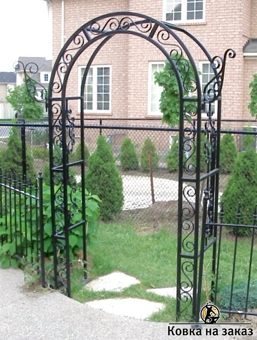 Кованая садовая арка из двух дуг, фото 1