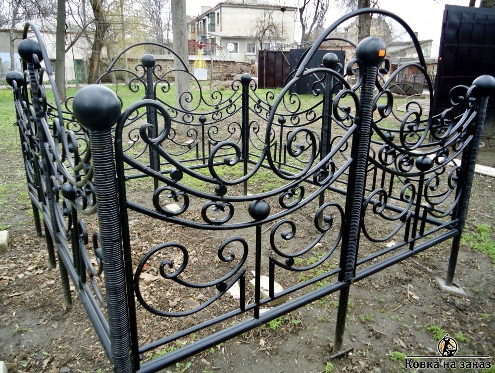 Кованая ограда для&nbsp;кладбища, фото 1