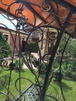 Кованые качели для сада загородного дома в коттеджном посёлке «Английский квартал в Аносино», фото 5