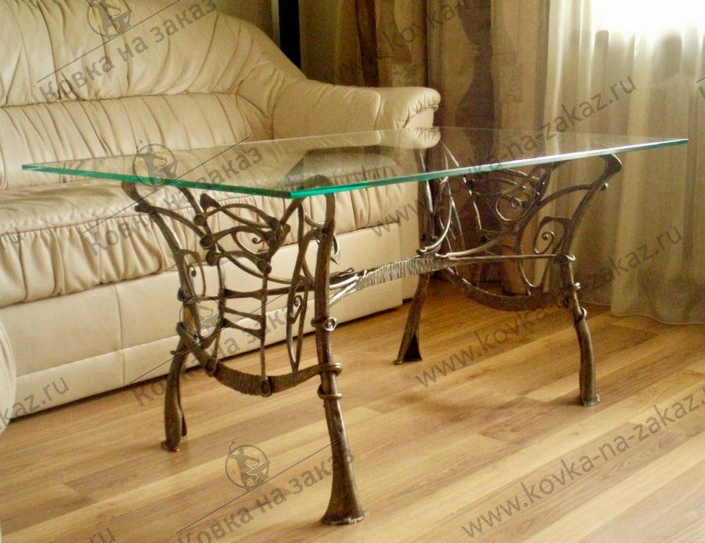 Роскошный стол с&nbsp;кованым подстольем настоящей ручной работы, фото 1