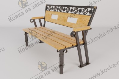 Модель садово-парковой скамейки с&nbsp;подлокотниками и&nbsp;деревянным сиденьем
