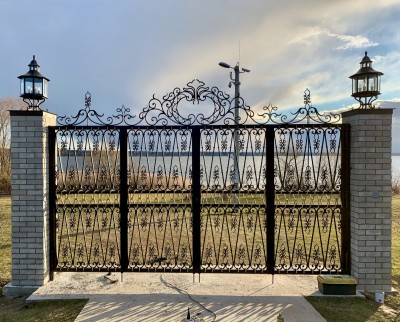 Четырёхсекционные распашные ворота для&nbsp;загородной усадьбы под&nbsp;Рузой, фото 3