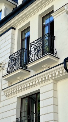 Кованые балконы для&nbsp;коммерческого здания на&nbsp;Болотной площади в&nbsp;Москве, фото 5