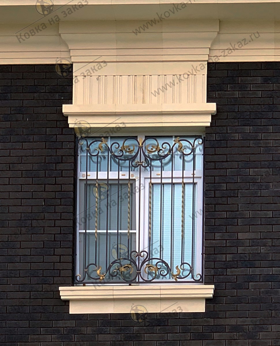Кованая решетка для&nbsp;окна загородного дома в&nbsp;ДНП&nbsp;Чистые ключи рядом с&nbsp;Апрелевкой в&nbsp;Наро-Фоминском округе, фото 1