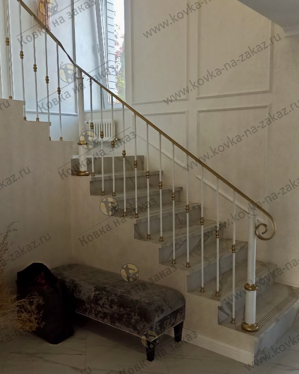 Перила для&nbsp;лестницы загородного дома в&nbsp;Дмитрове Московской области, фото 2